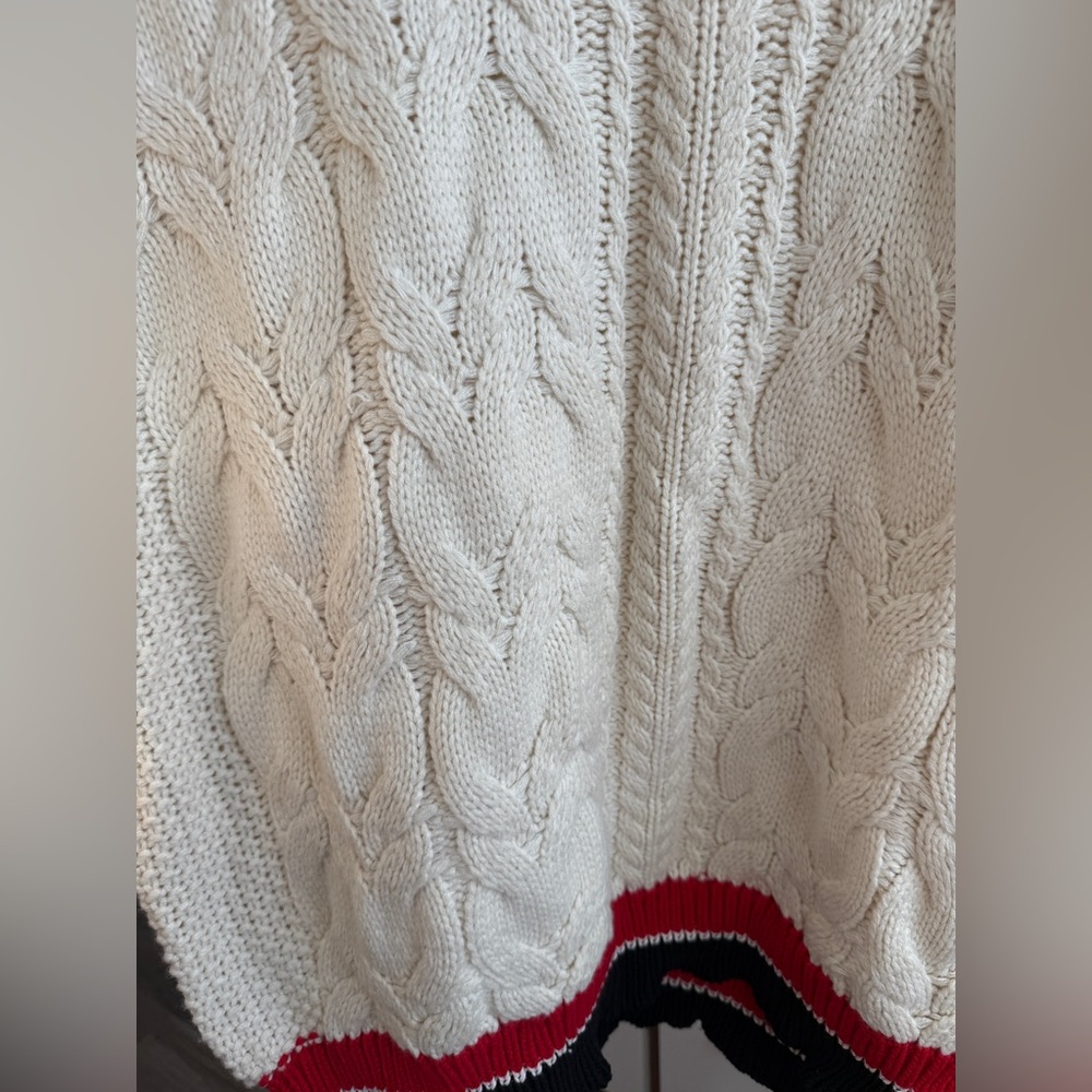 Cozy Knit Sweater with Red and Black Accents - Picture 3 of 7